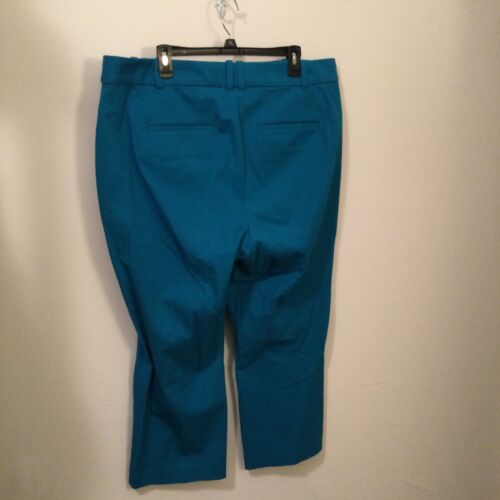 Lane Bryant Damengröße 18 blau türkis The Allie Stretch Caprihose guter Zustand - Bild 2 von 3