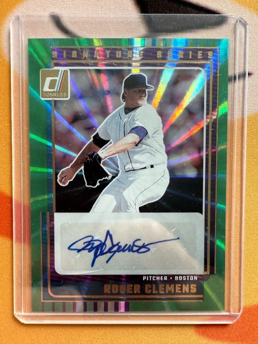 2025 DONRUSS ROGER CLEMENS #SG-RCL SIGNATURE SERIES AUTO BOSTON RED SOX GREEN