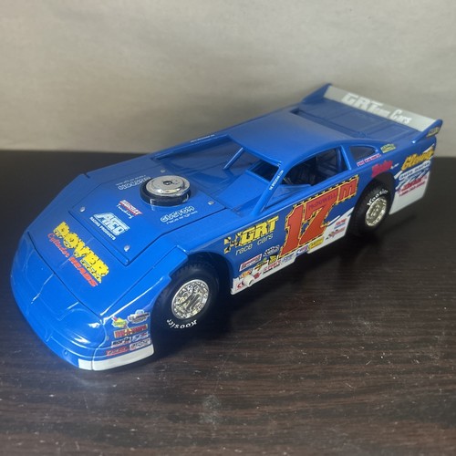 Dale McDowell #17 2000 GRT Chassis Dirt Late Model 1:24 Action Xtreme Diecast