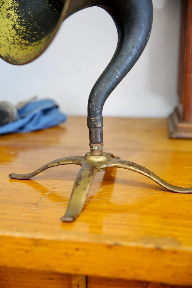 Altavoz de bocina MAGNAVOX de colección de los años 20 TELEGÁFONO base de hierro fundido piezas antiguas Foto 4 de 4