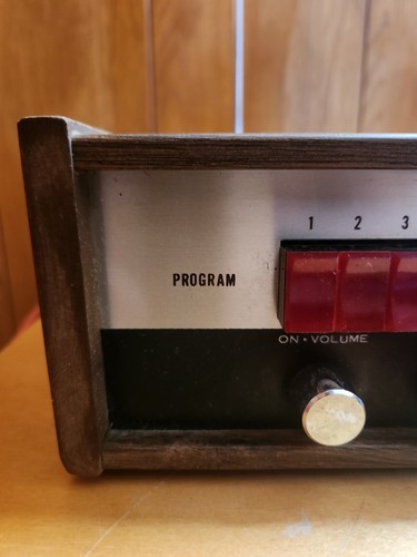 Vintage & Rare Tennelec Tennetrac II VHF / UHF 12 - Channel Scanner - Afbeelding 2 van 15