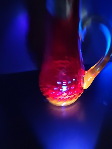 Vintage Hamon Amberina Hobnail Swung Stretched Glass Pitcher MCM - glows - Picture 10 of 10