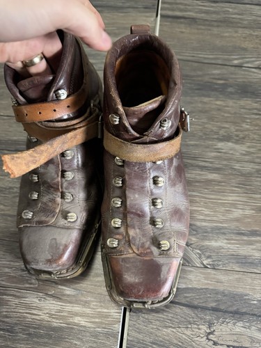 Vintage Cross Country Ski Boots brown Leather Eu 42 Switzerland Strap Read - Picture 3 of 16