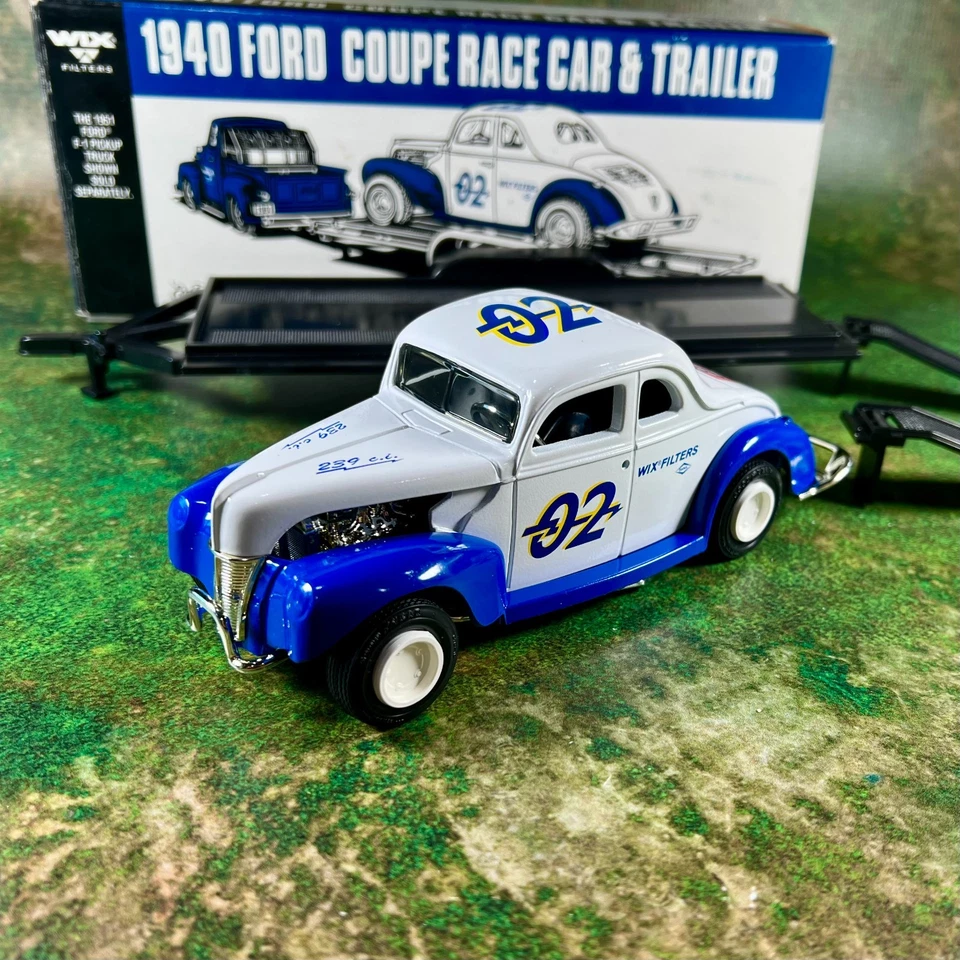 Ford ERTL 1940 cupé coche de carreras y remolque banco de monedas/con caja original 1995 nuevo en caja Foto 3 de 4