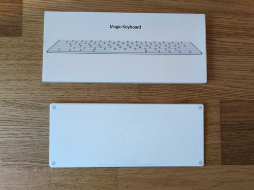 Clavier Apple Magic QWERTZ - Argent/Blanc (MLA22D/A) - Photo 3/4