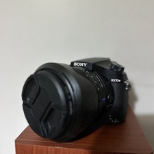 Sony Cyber-shot RX10 Mark III