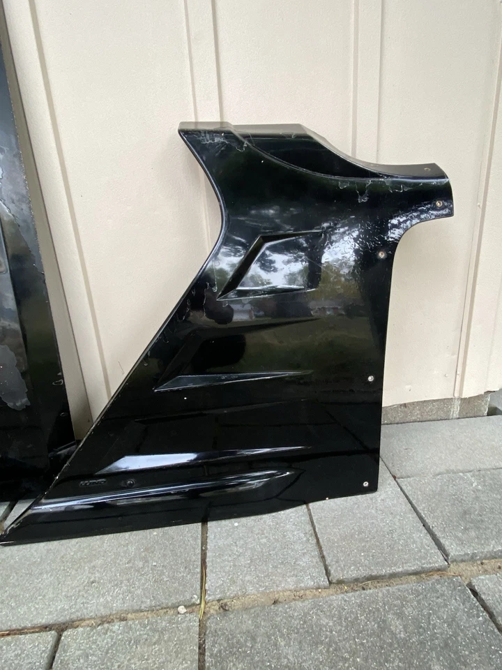 Lund Racerback Chevy/gmc Obs Extended Cab (fleetside Bed) Fit Dully 88-98 - Image 3 of 4