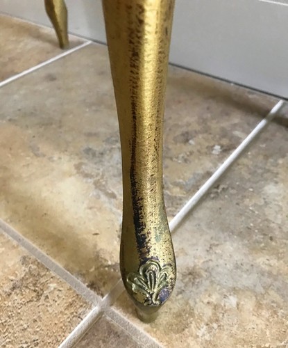 Mesa vintage italiana florentina tonos dorados y blanco roto, ornamentada - Imagen 8 de 15