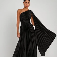 Selfie Leslie Black Satin Laxmi Accordion Pleat Maxi Dress Womens Size Large
