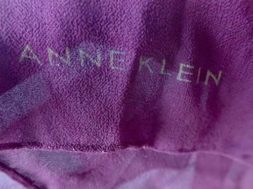 VTG SCARF ANNE KLEIN SHEER PLUM COLOR SILK OBLONG. NO ISSUES/WEAR. 80" x 21" - Picture 3 of 4
