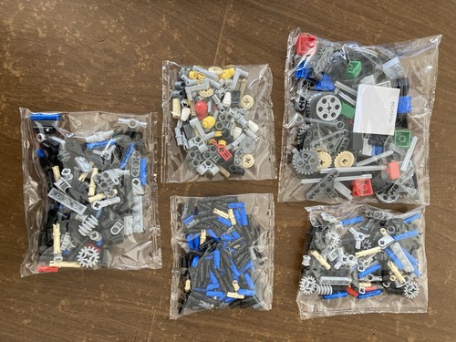 NEW, LEGO 9695 Mindstorms Education Resource Set. Open Case, 13 Sealed Bags. - Picture 11 of 11