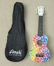 AMAHI Ukulele in Rainbow Flower w/ Bag
