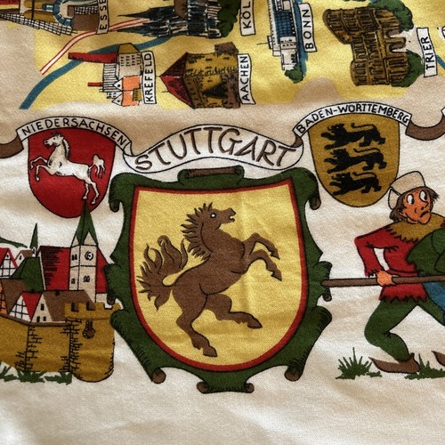 Vtg Linen Tablecloth Germany Souvenir Map Berlin Frankfurt Landmarks 59 X 47 In. - Picture 6 of 10