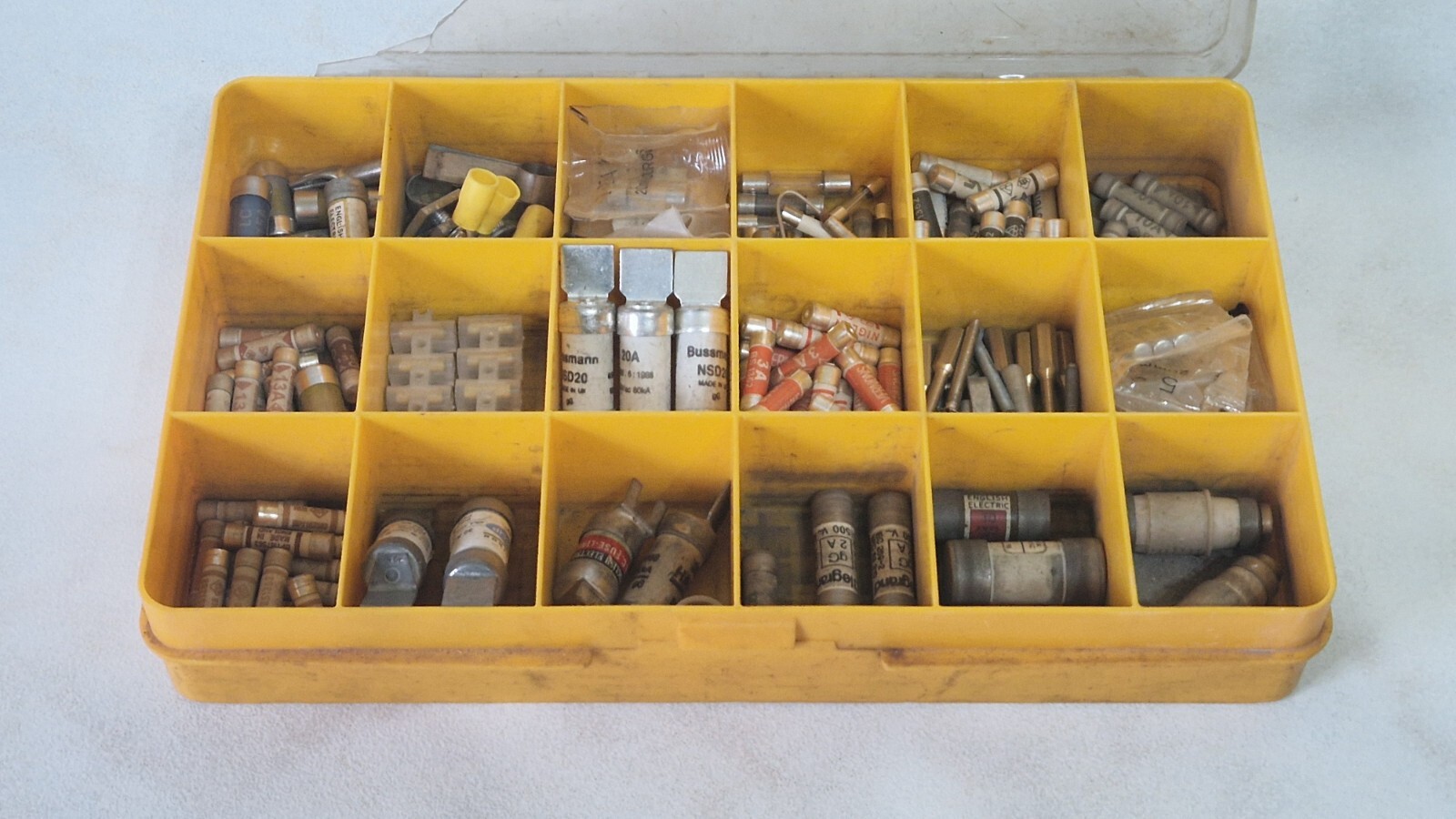 Bild 2 von 24