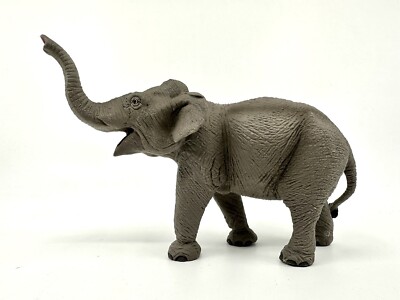 ASIAN ELEPHANT Animal Figurine Safari Ltd. toy Wild Safari