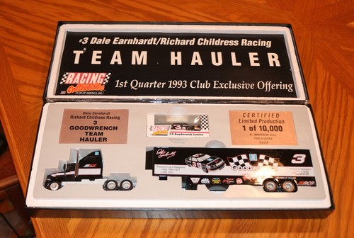 1993 RCCA 1:64 #3 GOODWRENCH DALE EARNHARDT SEMI HAULER TRANSPORTER - Picture 1 of 5