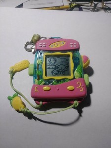 Working-Green-Frog-LPS-Tamagachi-Digital-Surprise-Pet-key-chain-littlest