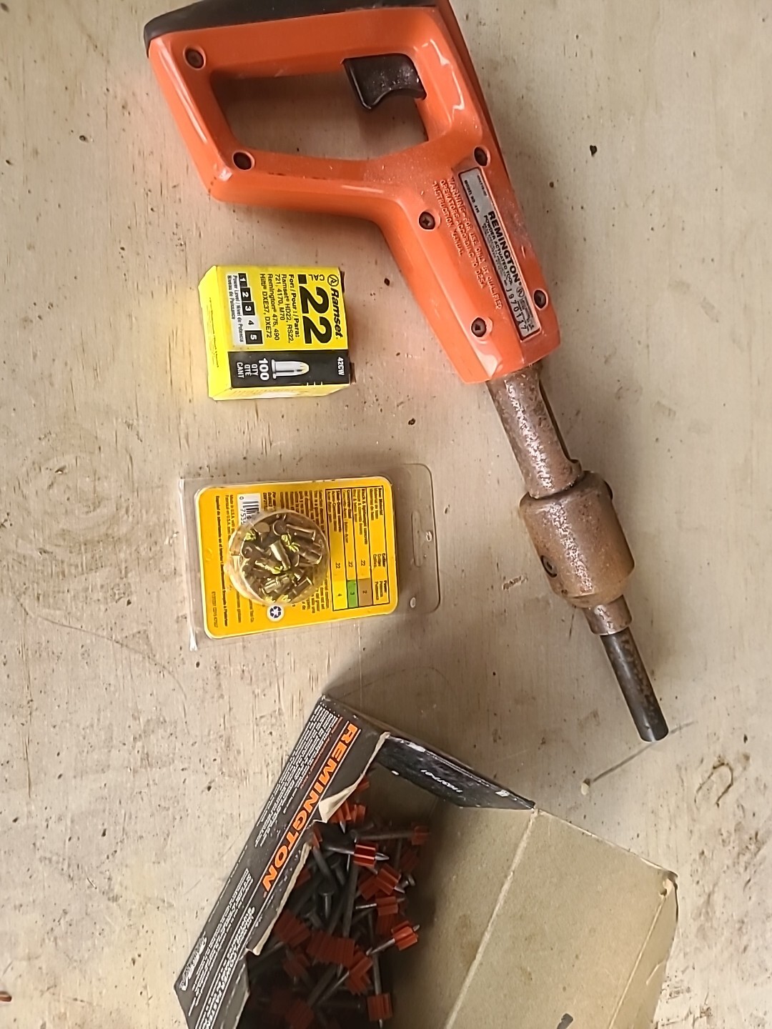 REMINGTON 490 Ramset Gun Nailer 🔥 COMES With 22 CAL LOADS CONCRETE