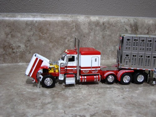 DCP 1/64 Dry Creek Red White Tri-Axle Peterbilt 389 Wilson Livestock 60-1050 - Picture 7 of 12