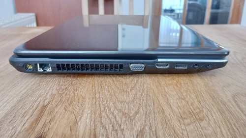 Acer Aspire E1-571 i7-3632qm, 16GB RAM, 1TB HDD, 15.6", Windows 10 Home - Afbeelding 3 van 7