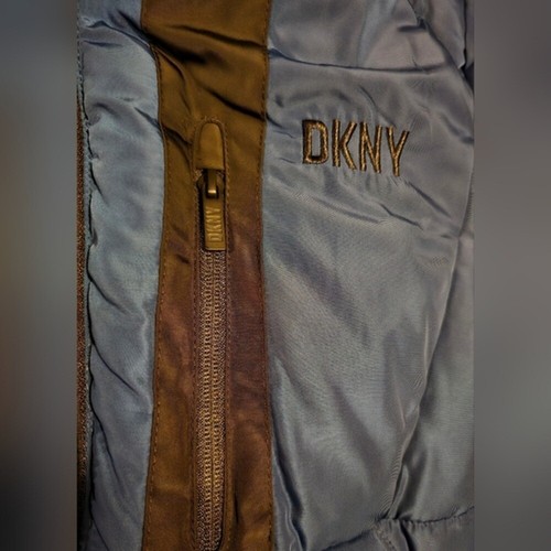 NWOT DKNY Boy's Winter Coat. Size 10/12 Medium. Blue - Picture 5 of 8