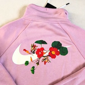 nike floral pullover