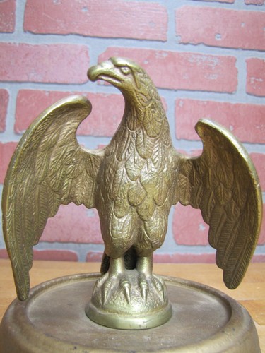 ADLER alter figürlicher Vogelaufsatz Endstück Holzsockel verziert Deko Kunst Statue - Bild 2 von 12