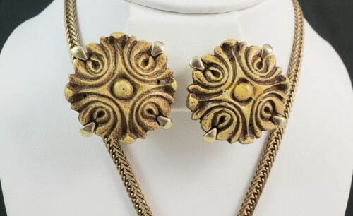 Vintage SELINI geschnitzte Bolo Halskette & Clip auf Ohrring SET mit Hängeetikett - Bild 3 von 10