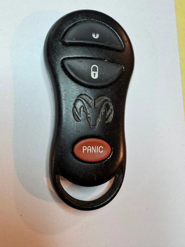 OEM GQ43VT9T Transmisor remoto sin llave Llavero Dodge 2000 RAM 3500 Camión Beeper Foto 3 de 4