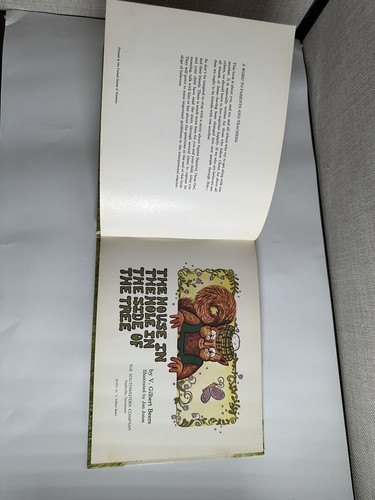 House in the Hole in the Side of the Tree by V. Gilbert Beers 1973 Wonder World - Picture 4 of 4