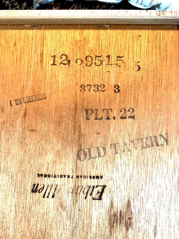 Antigua silla de mesa de taberna antigua oscura Ethan Allen - rara - tradicional americana Foto 2 de 4