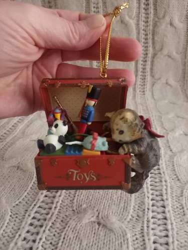 Vintage 1991 Enesco ,Kurious Kitty, Treasury of Christmas Ornament - Picture 7 of 11