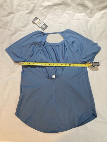 Lot Of 3 Women’s Under Armour Tank Tops! Size Small, NWT! $89.98! - Picture 3 of 9