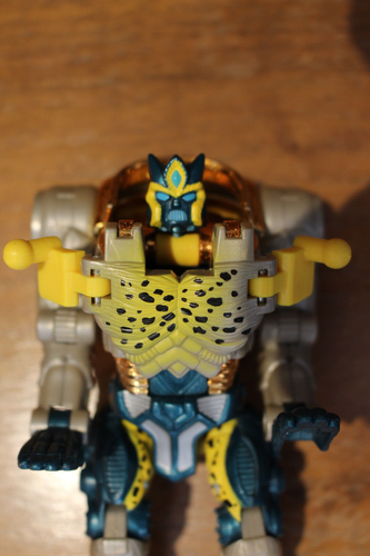 1997 CHEETOR Transformers Beast Wars Transmetal Deluxe Figure - Picture 2 of 9