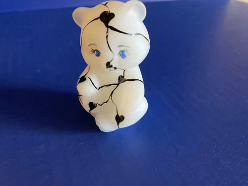 Fenton Satin Glass Bear Hanging Hearts Black Hearts 2007 2 1/2" Tall