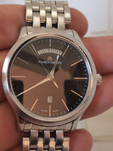 MAURICE LACROIX Les Classiques Day-Date Watch Quartz Men's 38mm very condition - Picture 8 of 8