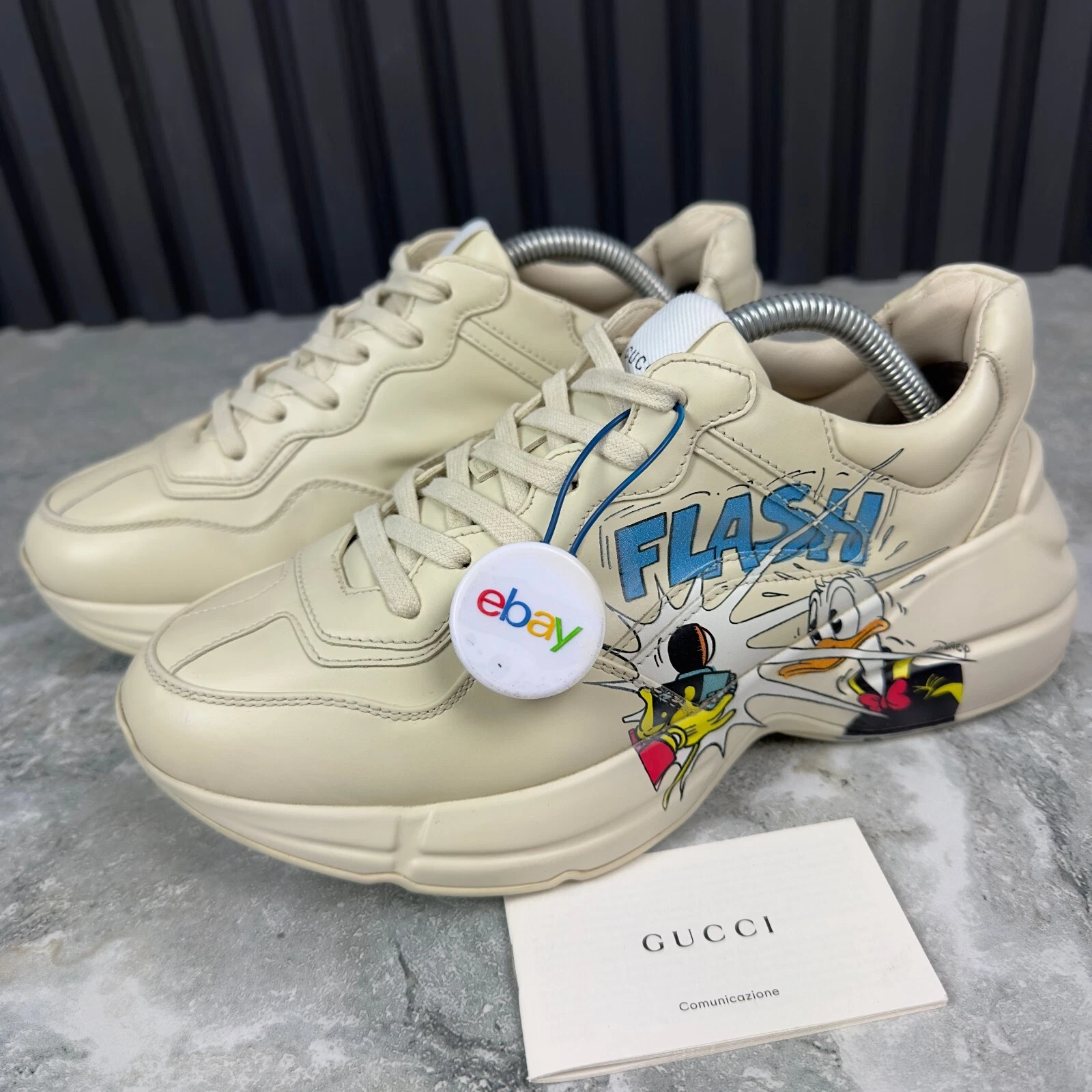 Baskets Gucci Rhyton Donald Duck imprimé cuir beige 7 US ou *