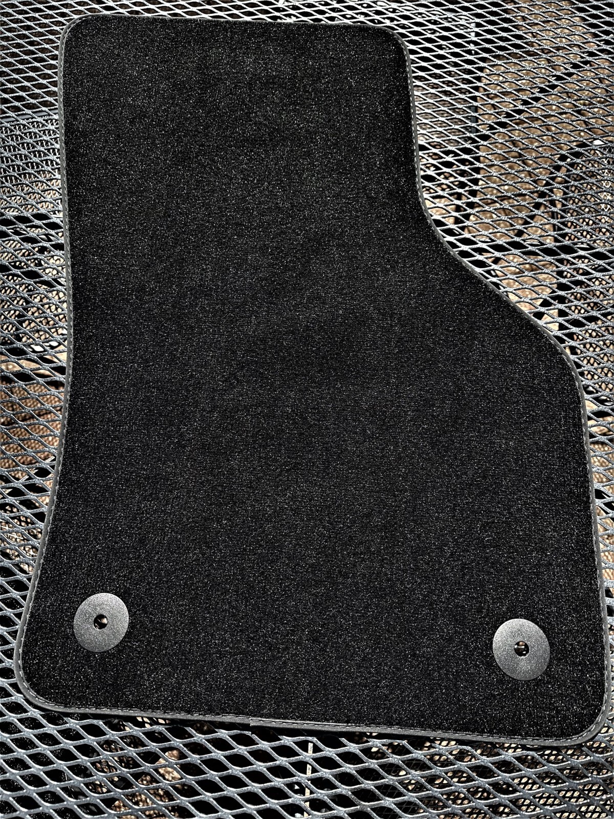 Volkswagen Mk7 Golf or Sportwagen Floor mat set (Front/Rear) 5GM 863