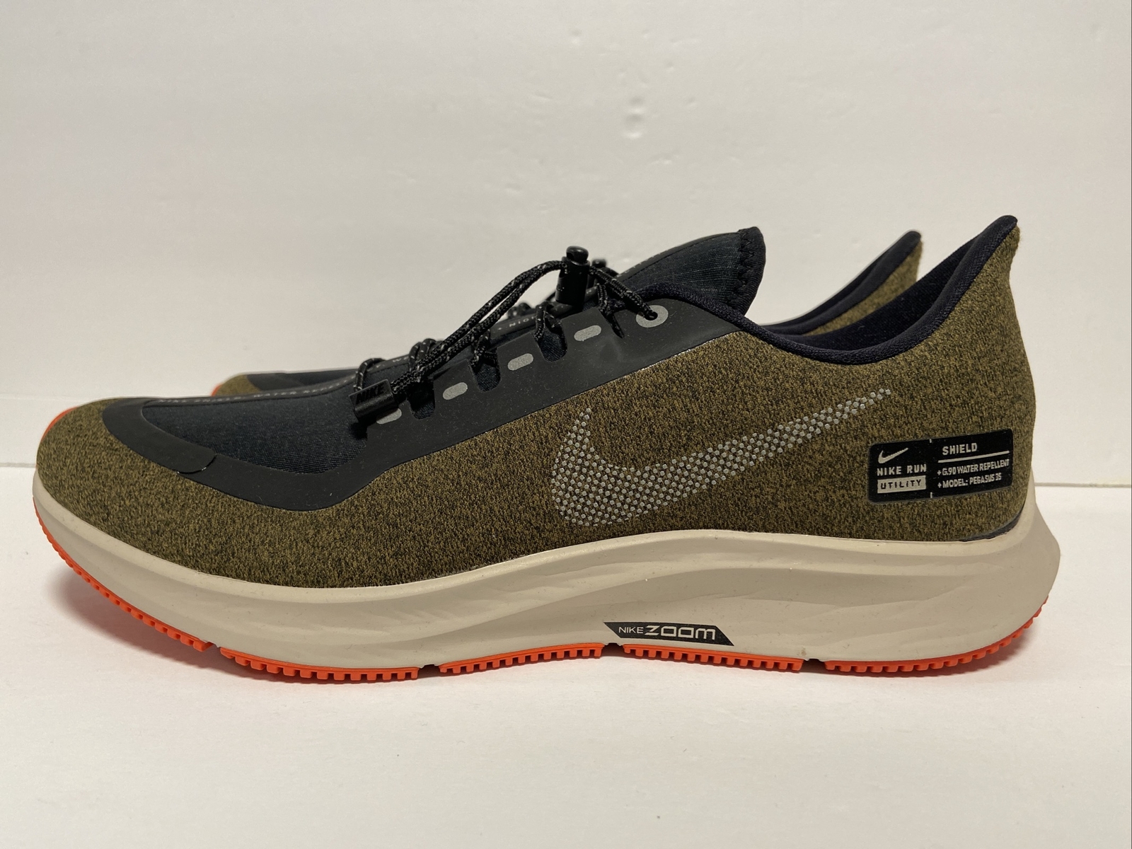 nike utility pegasus 35