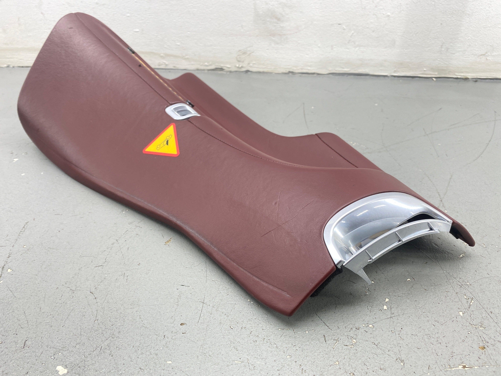2020-2023 MCLAREN GT REAR LEFT B PILLAR TRIM PANEL COVER BAROLO RED 22NB278GP