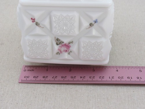 Westmoreland Quilted Floral Pattern Milk Glass Vanity / Candy Dish With Lid - Picture 11 of 11