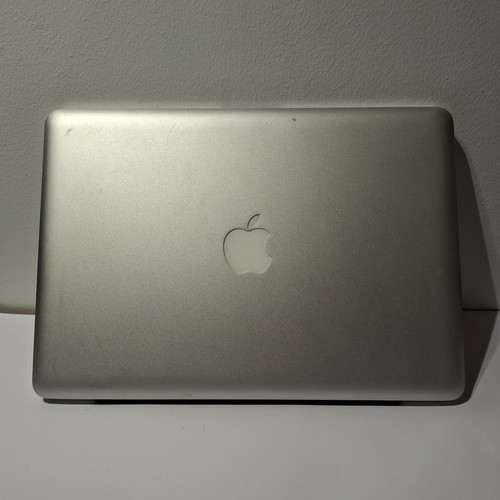 Apple MacBook Pro A1278 13.3" Laptop Late 2011 Core i7 2.8GHz, 8GB RAM, 750GB HD - Picture 2 of 5