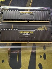 CORSAIR VENGEANCE 32GB 2x 16GB DDR4 3200MHz Desktop Memory 2 x16GB 3200M