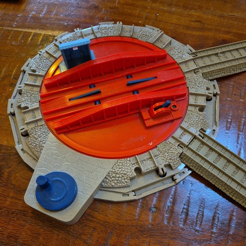 Hit Toy Company THOMAS GULLANE 2006 Hit Toys THOMAS TRACKMASTER 10 WAY PLATTENSPIELER