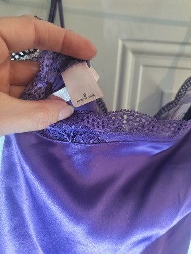 Victoria's Secret Nachthemd Schlupfkleid lila Satin Spitze Größe S - Bild 9 von 11