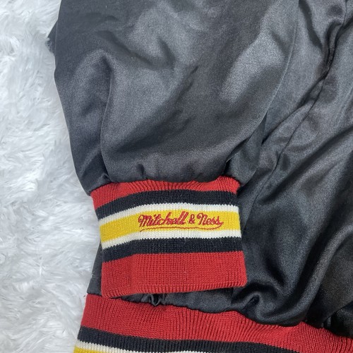 Milwaukee Braves 1957 Mitchell & Ness Chaqueta de satén vintage para hombre talla 60 3XL negra - Imagen 6 de 14