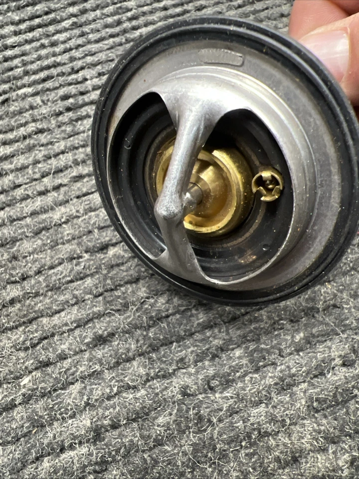 Termostato líquido de arrefecimento do motor tipo OE 33808 - Imagem 4 de 4