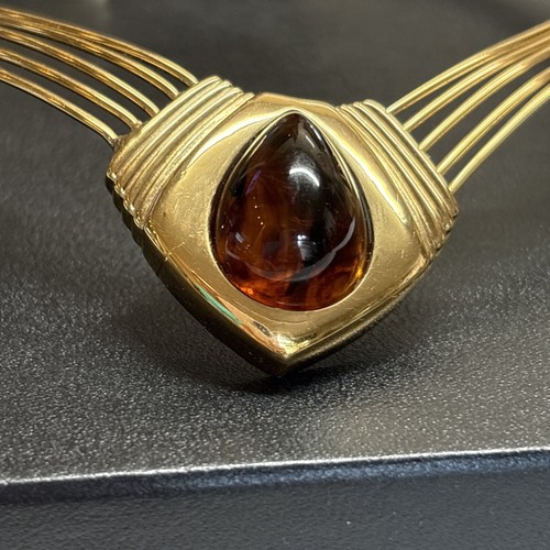 Trifari Collar V Choker Modernist Gold Tone Necklace Amber Color Teardrop Stone - Picture 2 of 20