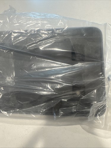 Nuevo soporte de matrícula delantero Mopar 5288793AC 2002-2005 Chrysler PT Cruiser - Imagen 3 de 5