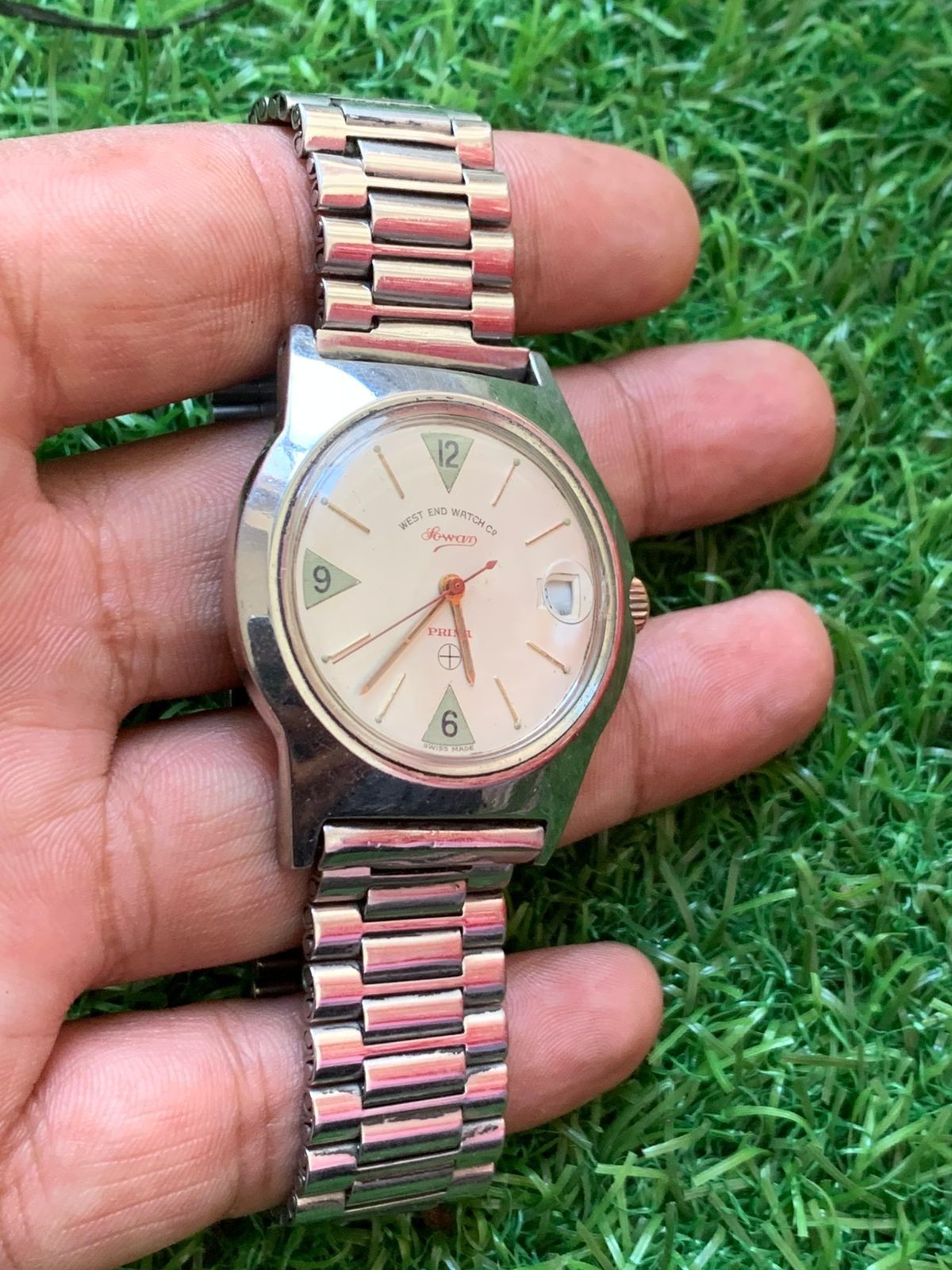 watch in  for fowar men's co   End Vintage Automatic made Watch swiss west - VintageWatches.PK watch in  for fowar men's co   End Vintage Automatic made Watch swiss west - vintagewatches.pk